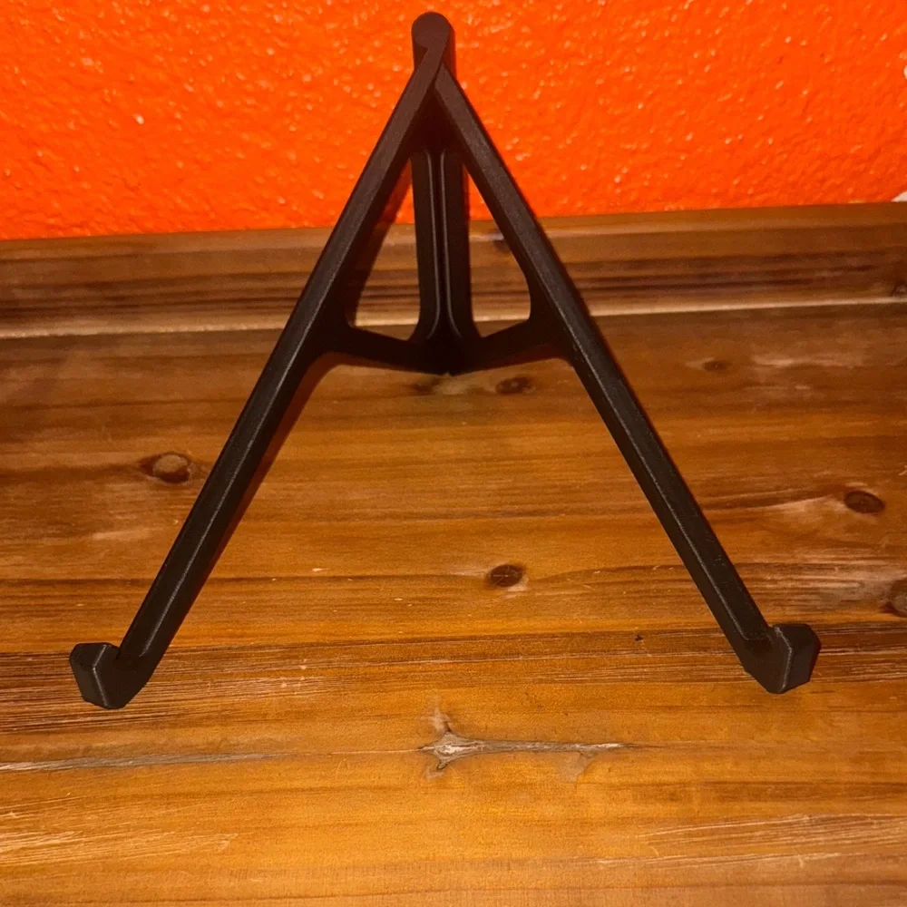 Portable, lightweight, durable, computer stand
